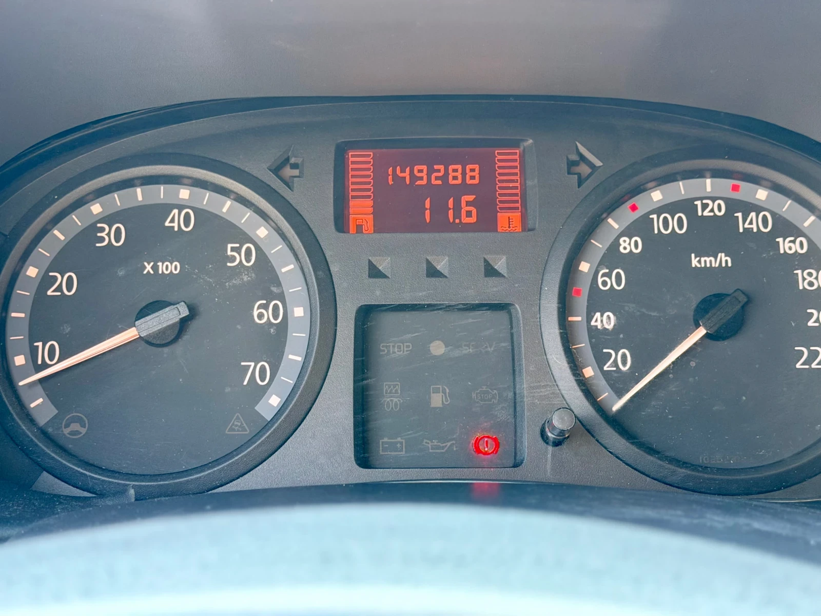 Renault Clio Storia 1.2, снимка 6 - Автомобили и джипове - 53831158