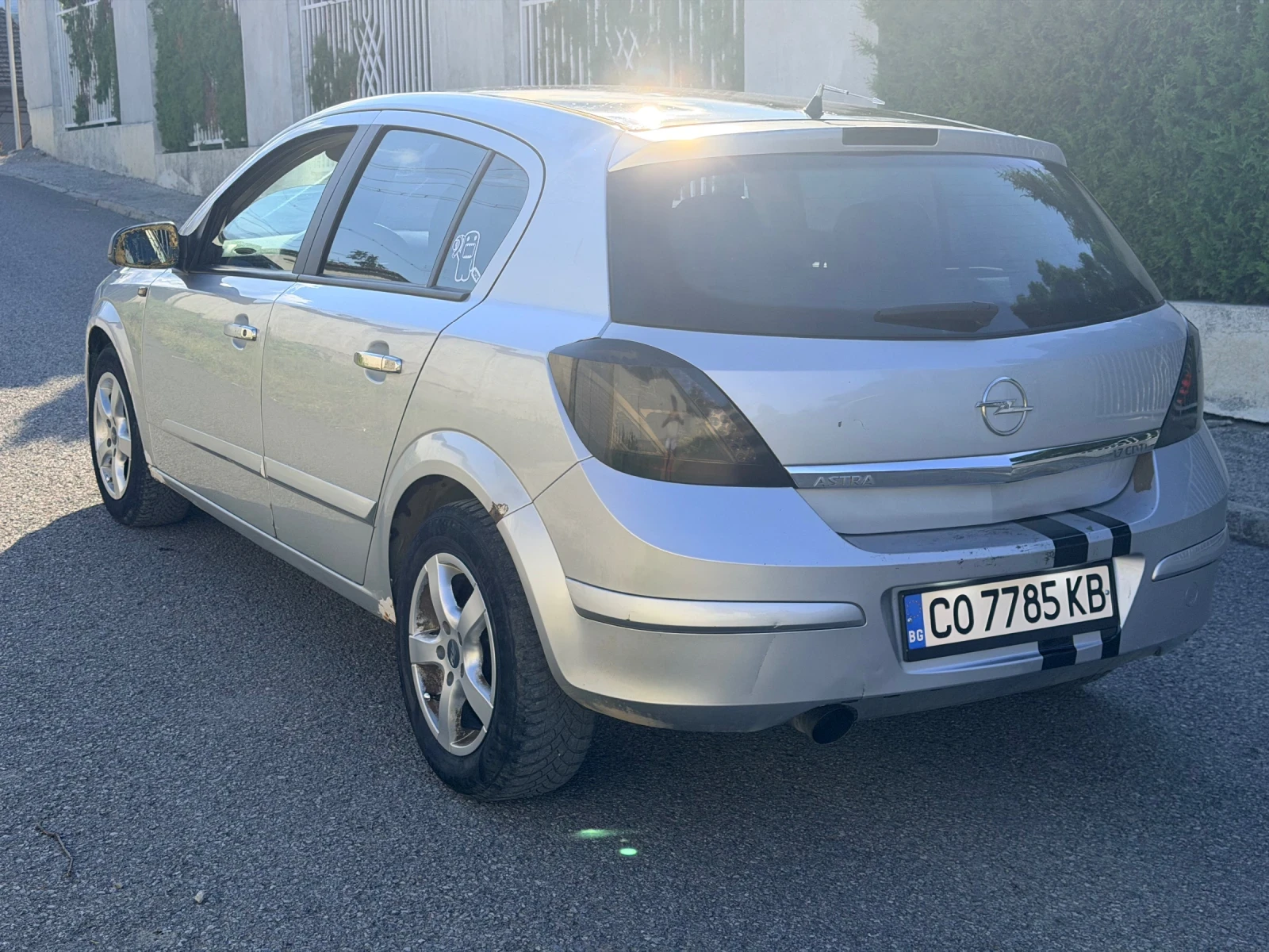 Opel Astra H 1.8 Sport, снимка 3 - Автомобили и джипове - 53831158