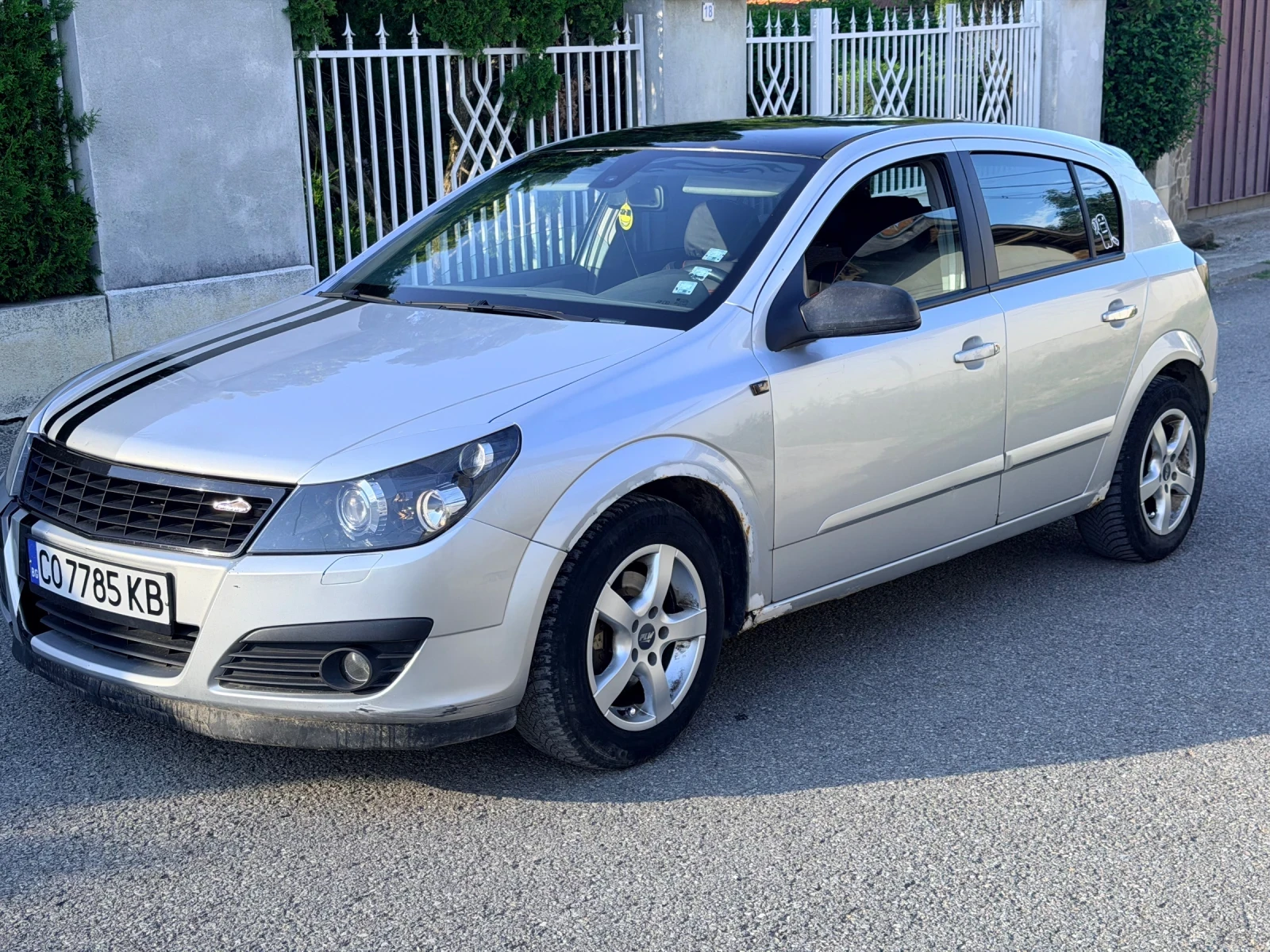 Opel Astra H 1.8 Sport, снимка 2 - Автомобили и джипове - 53831158