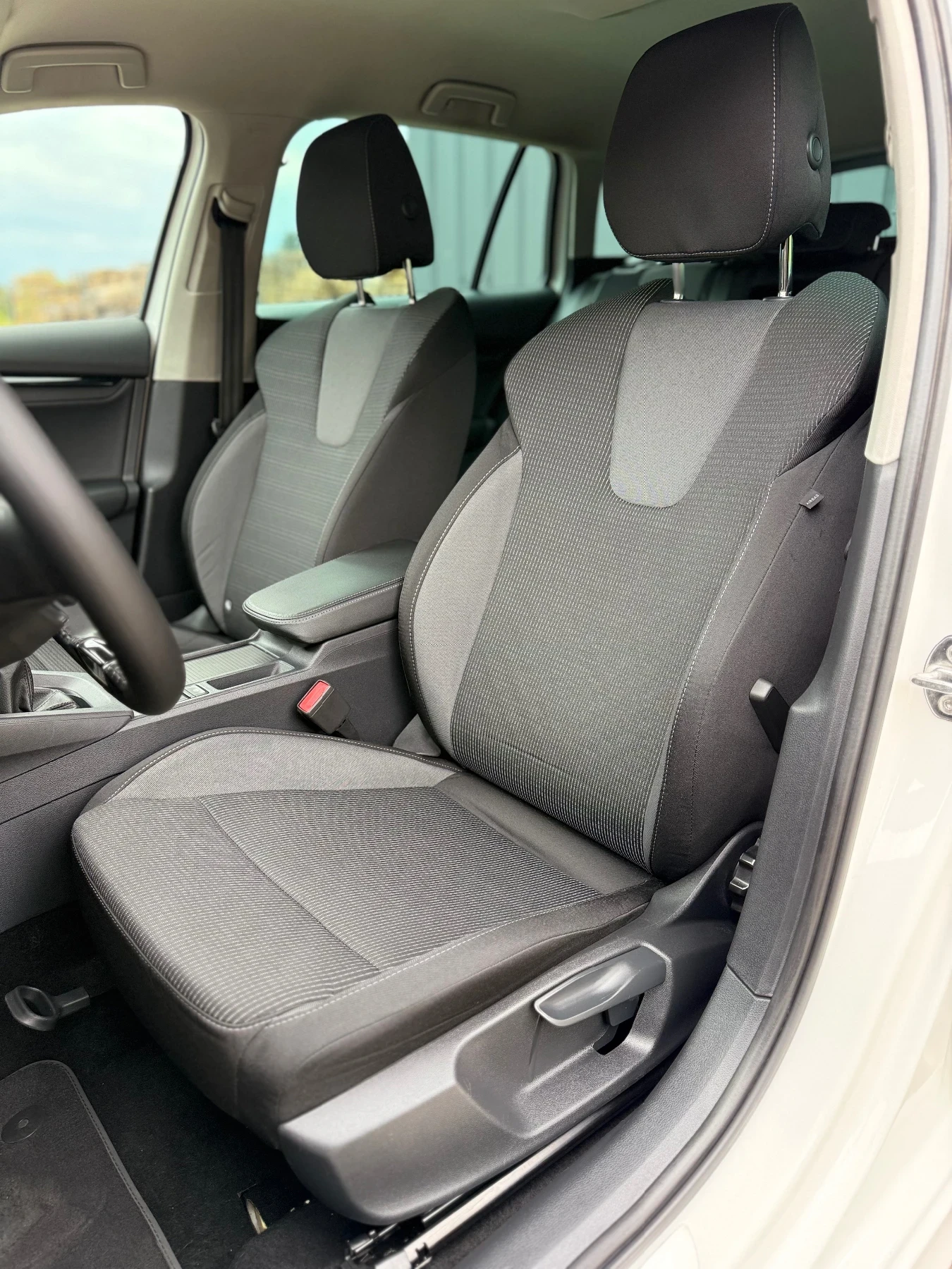 Skoda Octavia DIGITAL CAMERA | Mobile.bg � ����������� 13