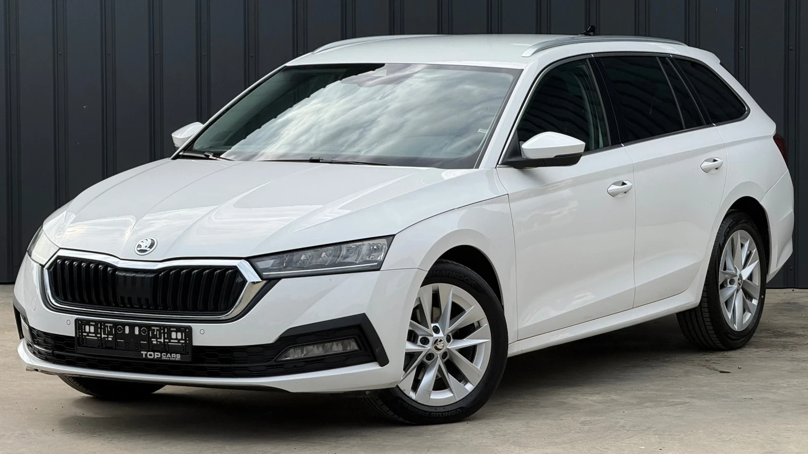 Skoda Octavia DIGITAL CAMERA