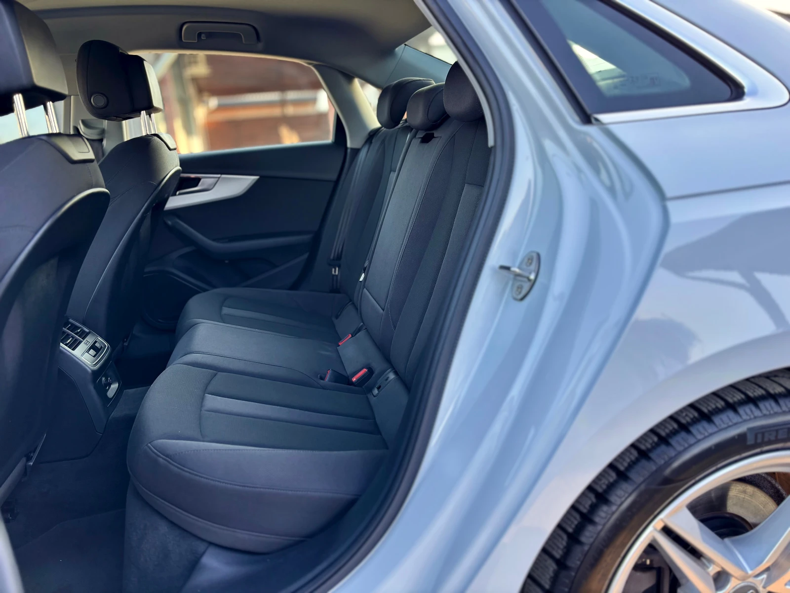 Audi A4, снимка 11 - Автомобили и джипове - 53856784