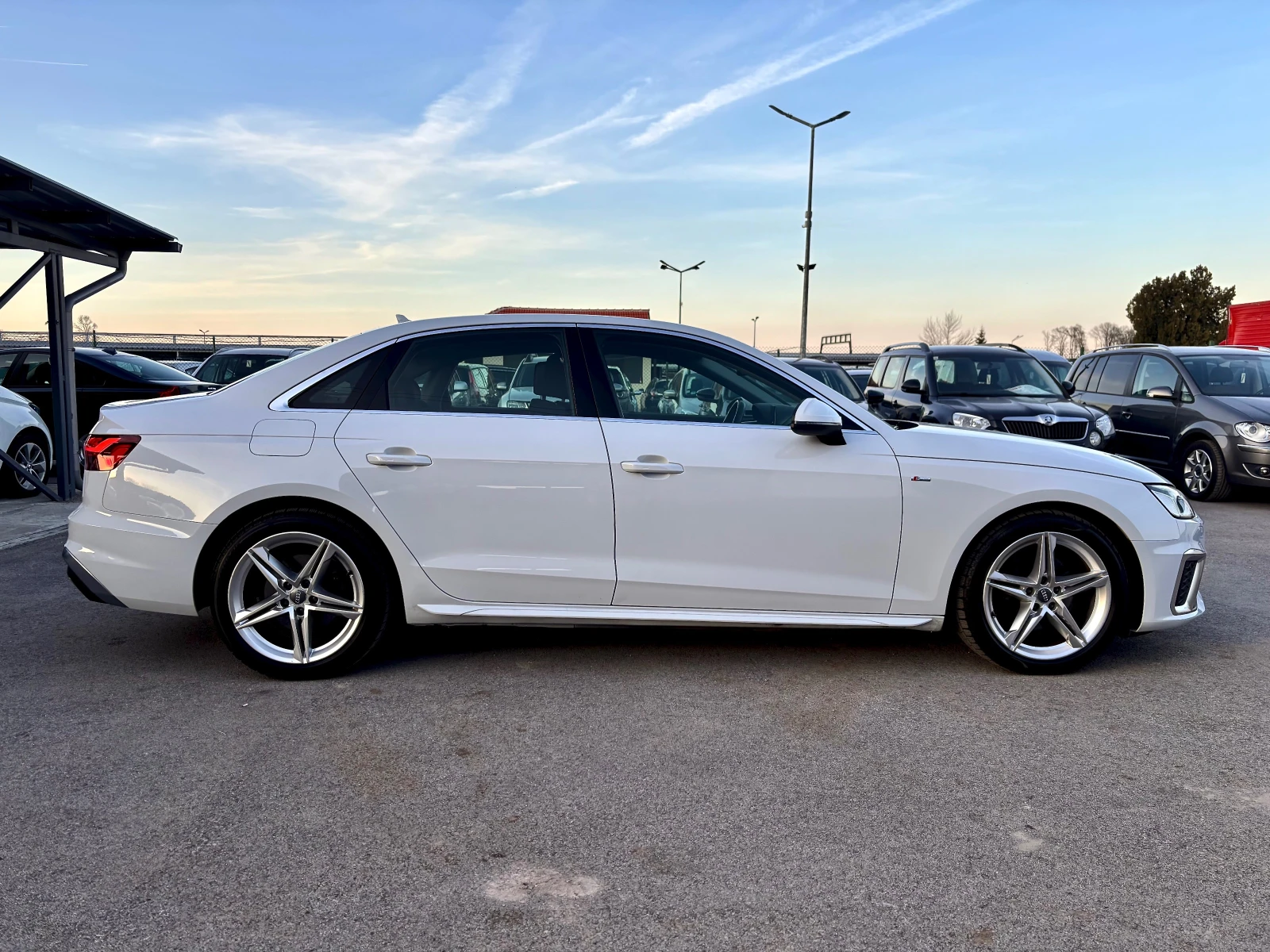 Audi A4, снимка 4 - Автомобили и джипове - 53856784