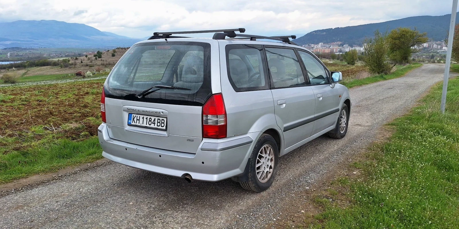 Mitsubishi Space wagon 2.4i 150 кс. ГАЗ , снимка 4 - Автомобили и джипове - 54458945