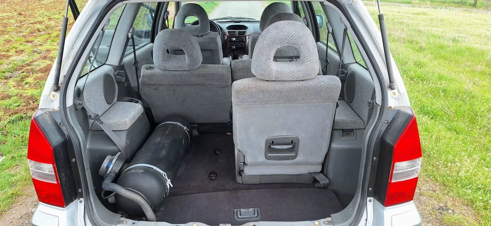 Mitsubishi Space wagon 2.4i 150 кс. ГАЗ , снимка 9 - Автомобили и джипове - 54458945