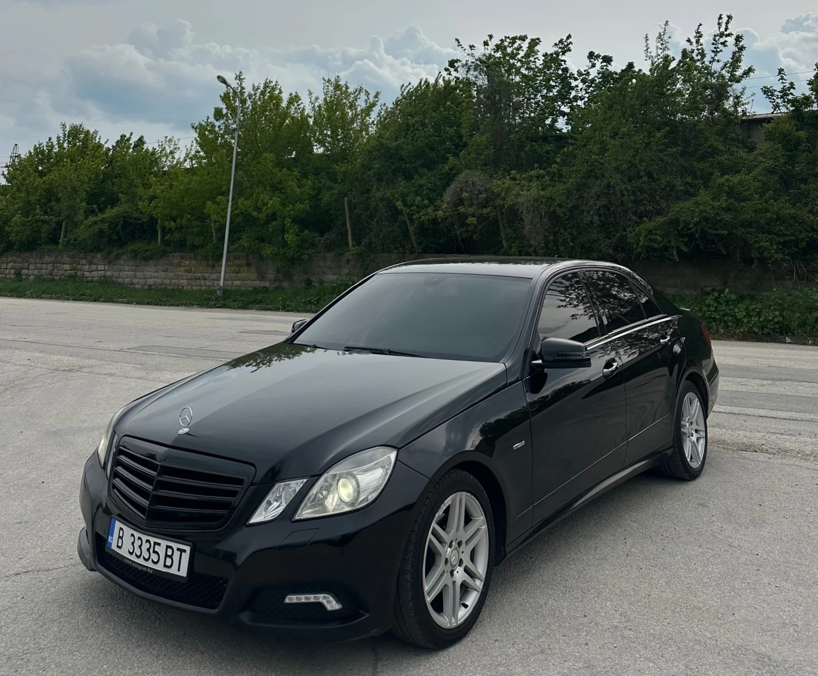 Mercedes-Benz E 220