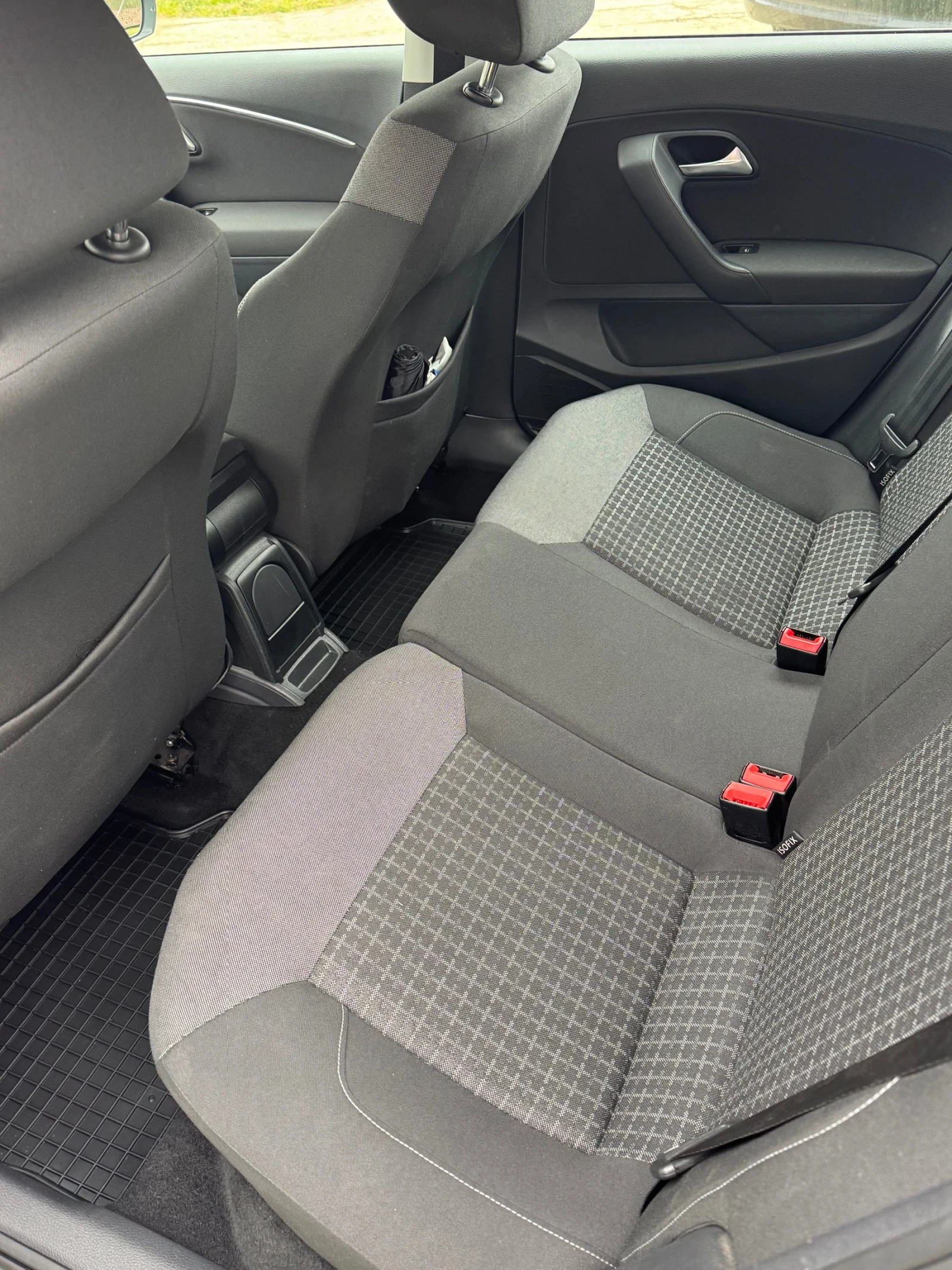VW Polo, снимка 7 - Автомобили и джипове - 54610067