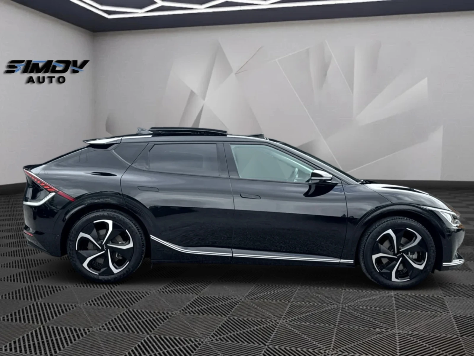 Kia EV6 77.4KWH RWD ПАНОРАМА ДИСТРОНИК MERIDIAN ОБДУХВАНЕ, снимка 6 - Автомобили и джипове - 54650683
