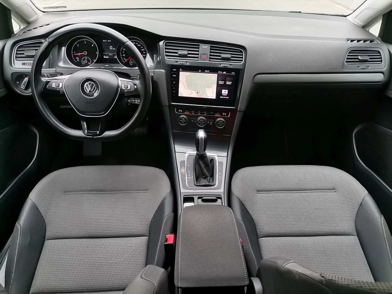 VW Golf 1.6TDI/116кс./DSG7ск./Подгрев/Теглич, снимка 14 - Автомобили и джипове - 54732905