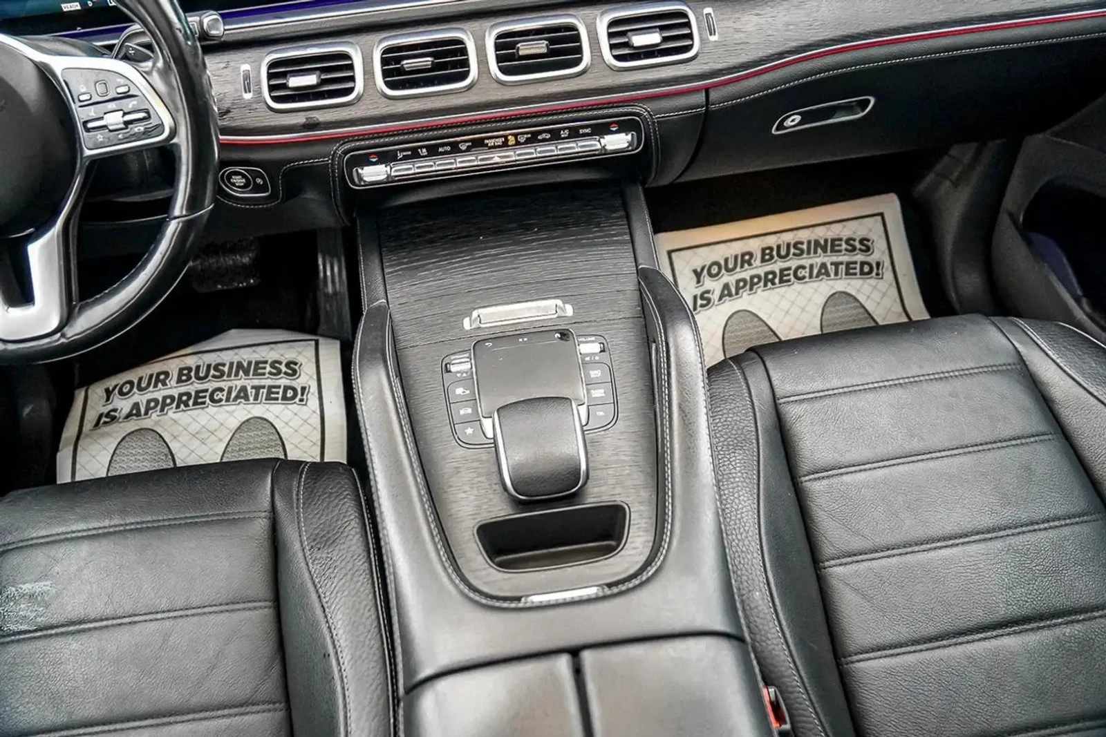 Mercedes-Benz GLE 450 COUPE AMG* PKG* ПАНО* НАВИ* ПОДГРЕВ* КАМЕРА, снимка 17 - Автомобили и джипове - 55327520