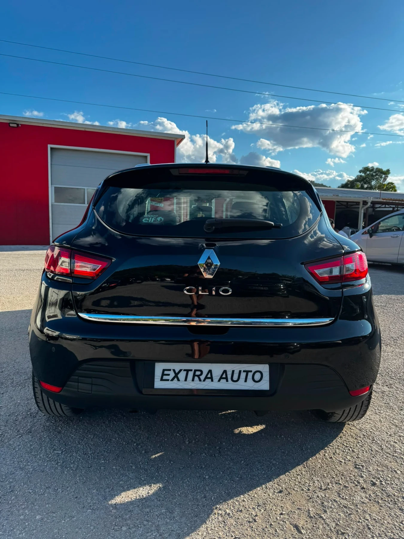 Renault Clio 1.2i, 4 цилиндъра, НАВИГАЦИЯ, КАМЕРА, 76000км, снимка 3 - Автомобили и джипове - 55469885