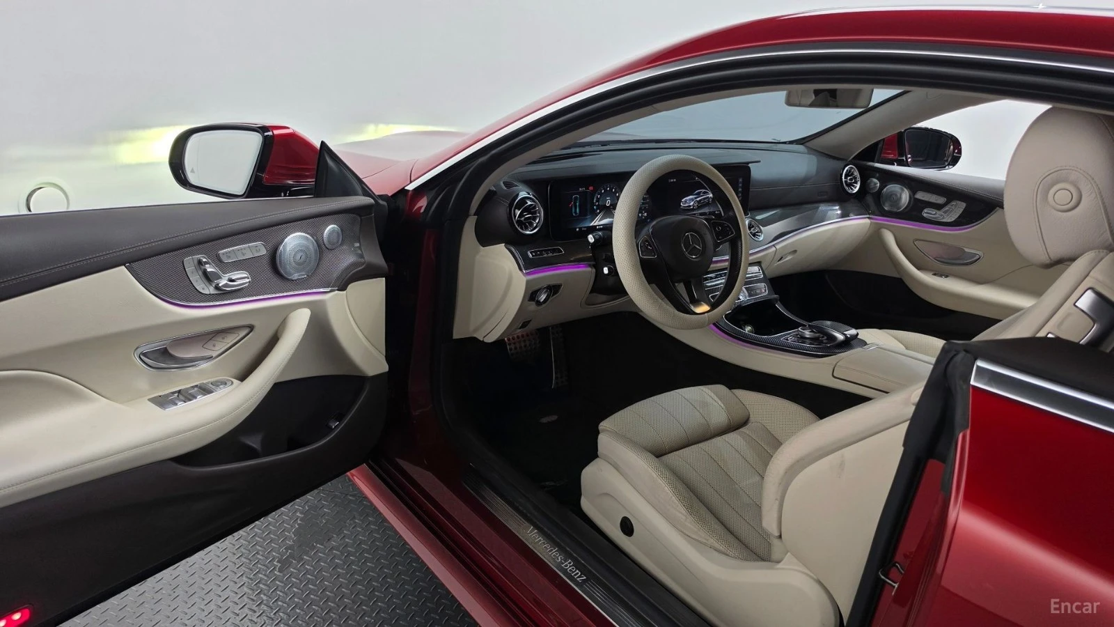 Mercedes-Benz E 400 4MATIC COUPE* КОЖА* НАВИ* ПАНО* АВТОКРЕДИТ, снимка 9 - Автомобили и джипове - 55664490