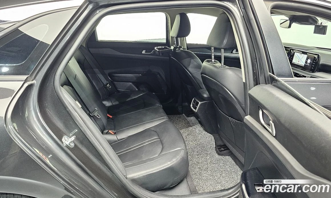 Kia K5 2.0 Prestige, снимка 12 - Автомобили и джипове - 55669030