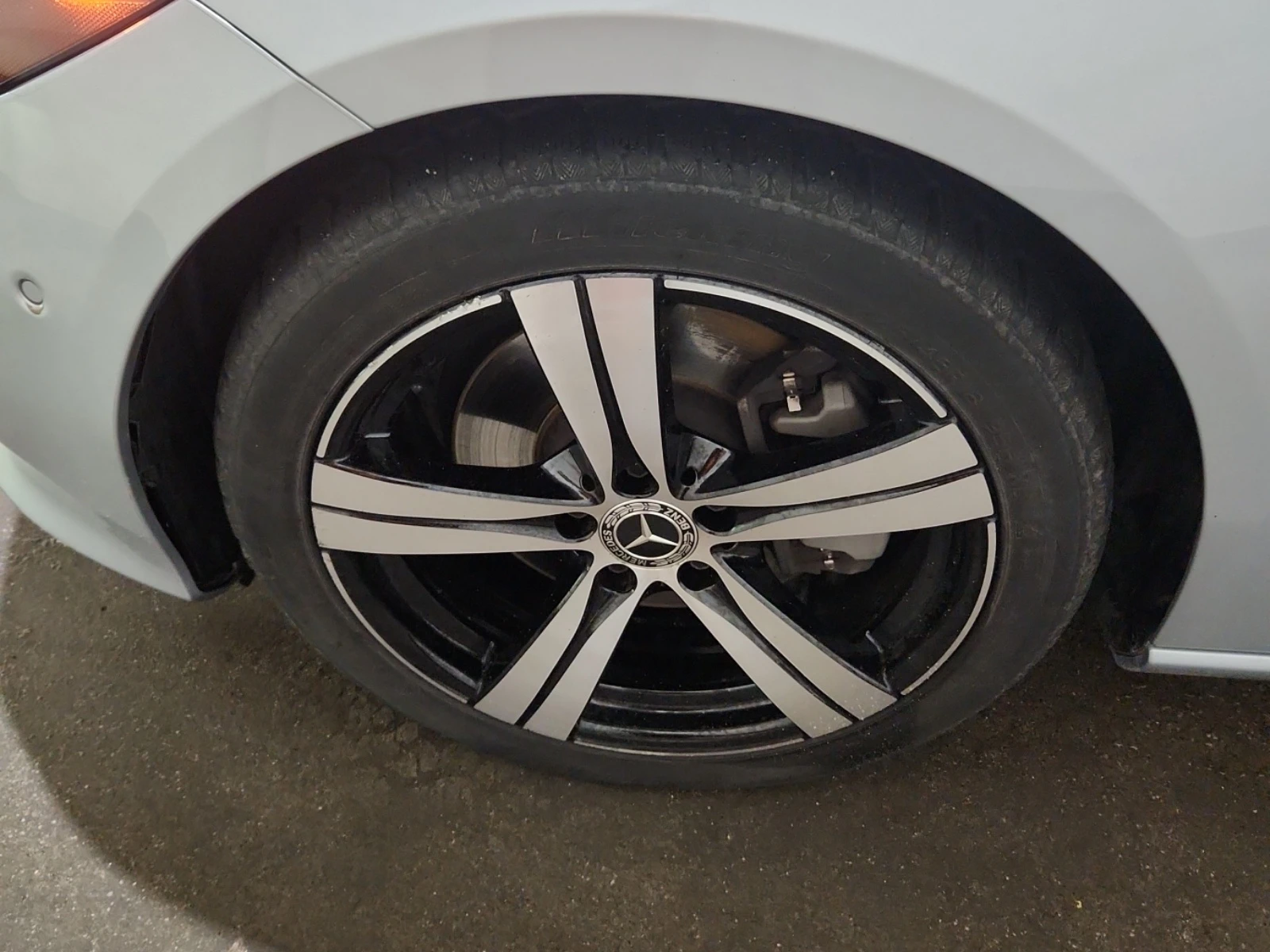 Mercedes-Benz C 300, снимка 6 - Автомобили и джипове - 55720449