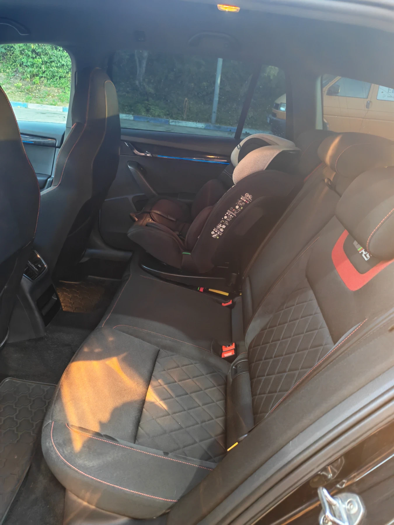 Skoda Octavia VRS, снимка 11 - Автомобили и джипове - 55971726