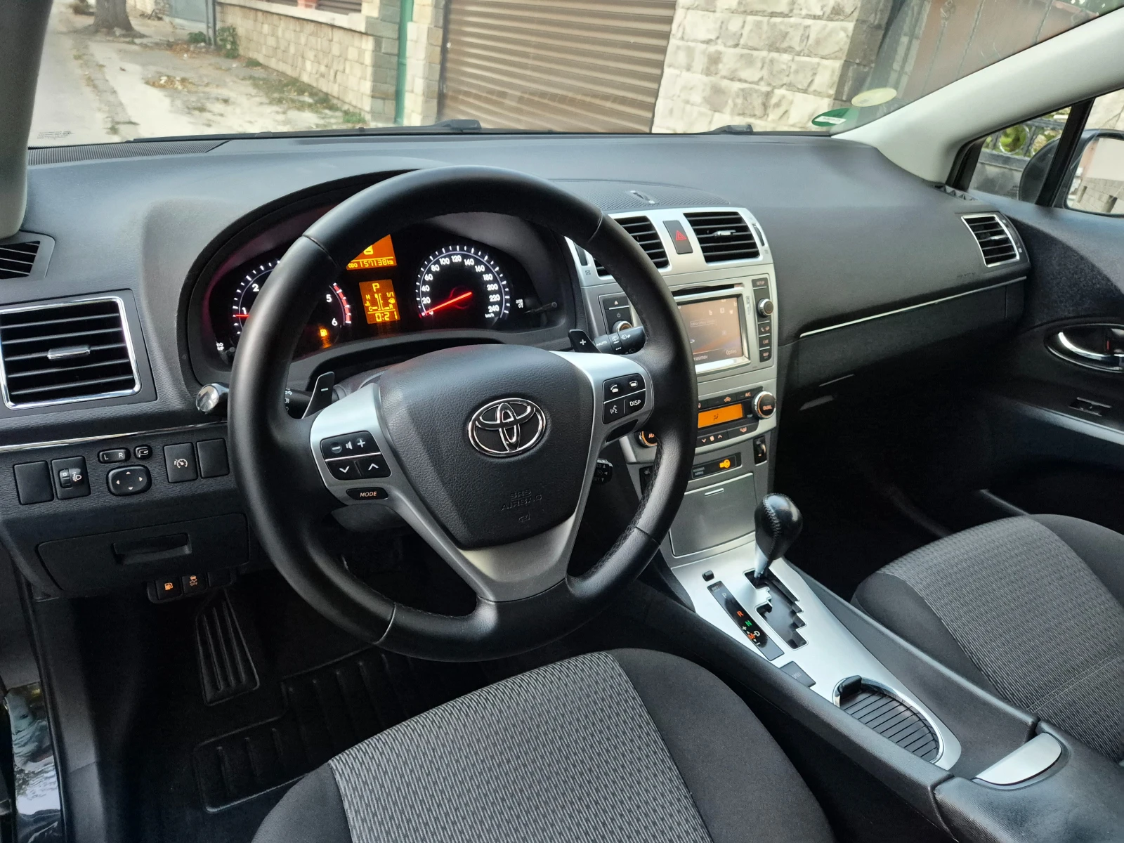 Toyota Avensis 2.2d4d-FACE-EXCLUSIVE-- navi-veriga-avtomat-japan , снимка 12 - Автомобили и джипове - 55982997
