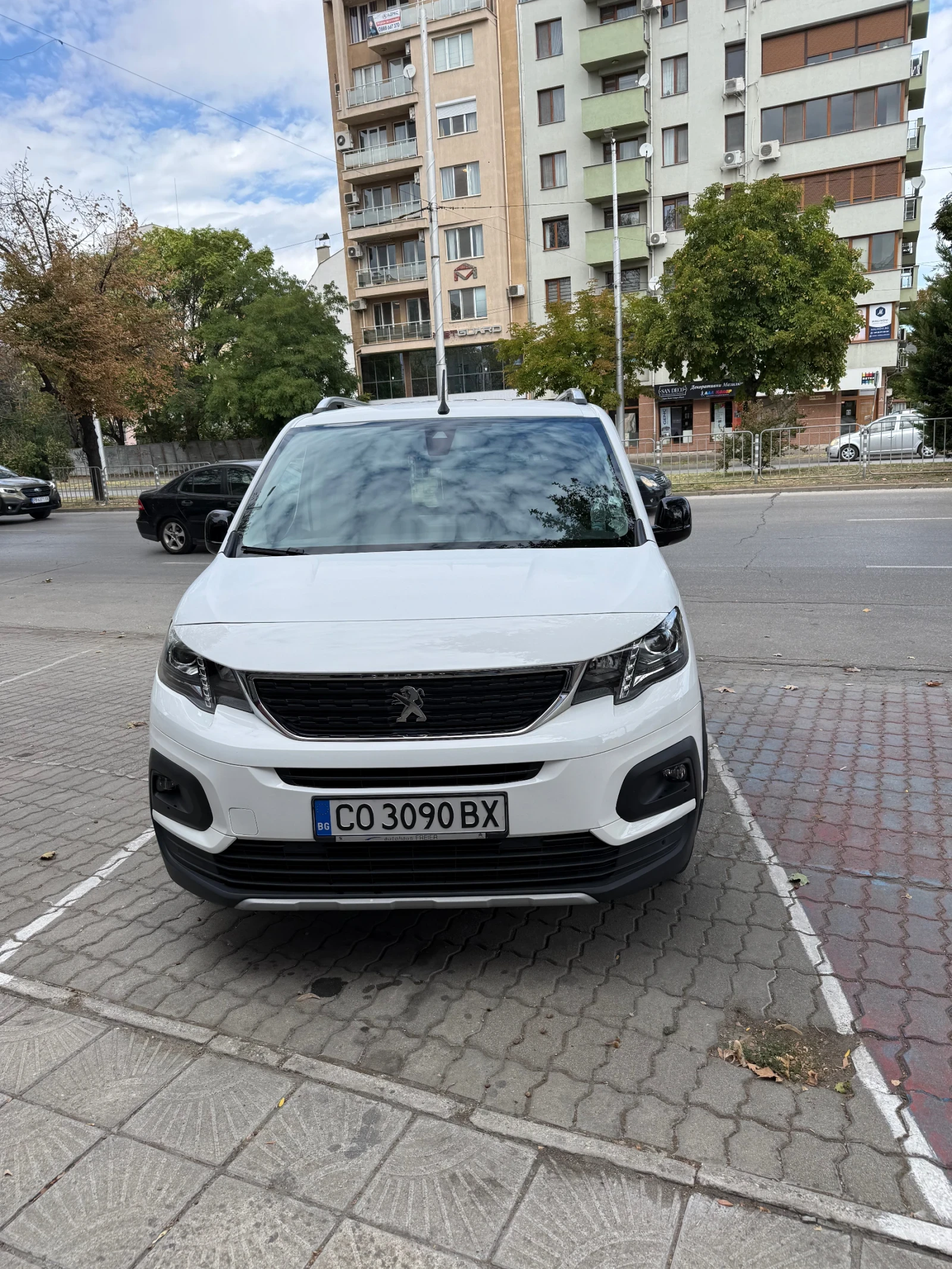 Peugeot Rifter 1.5 diesel, снимка 3 - Автомобили и джипове - 56185241