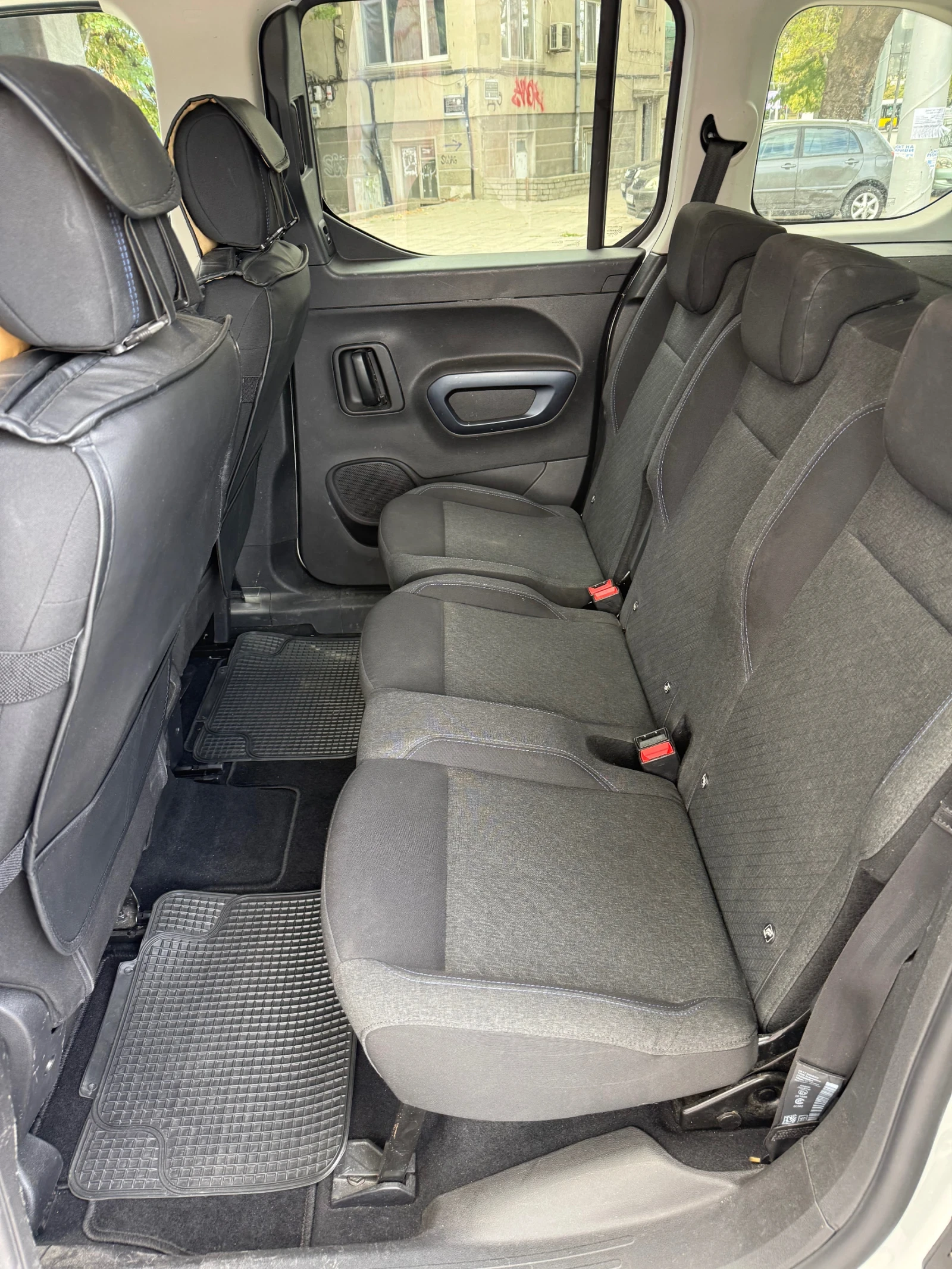 Peugeot Rifter 1.5 diesel, снимка 13 - Автомобили и джипове - 56185241