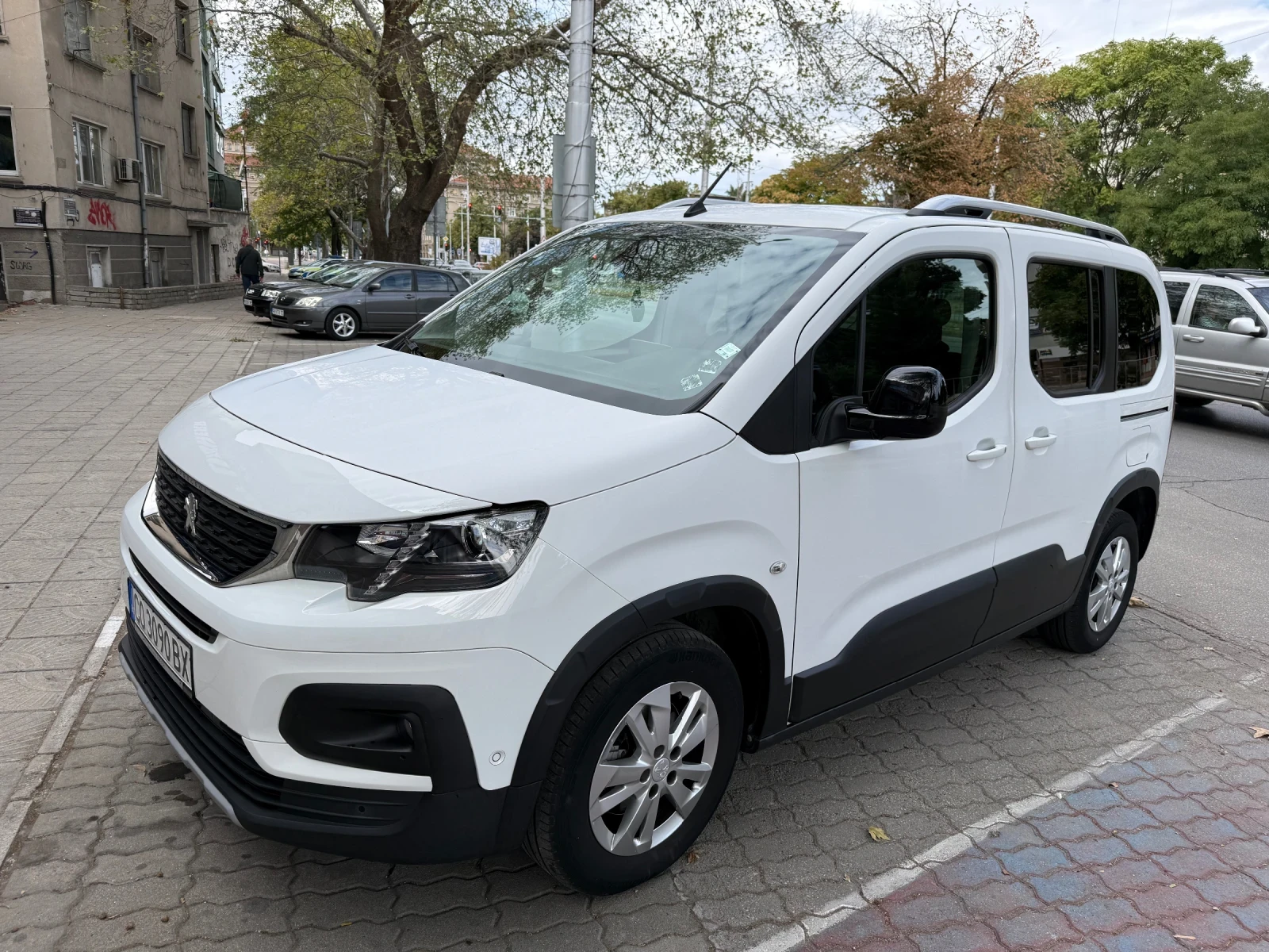 Peugeot Rifter 1.5 diesel, снимка 4 - Автомобили и джипове - 56185241