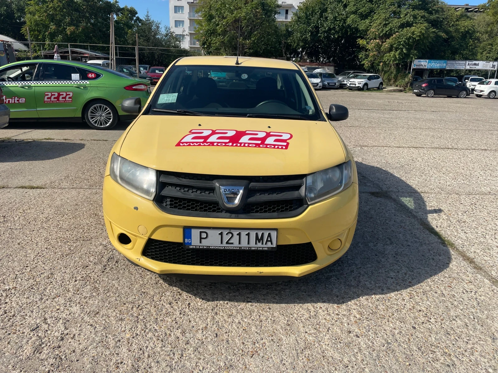 Dacia Logan 1.2 бензин- ГАЗ 75кс, снимка 8 - Автомобили и джипове - 56253577