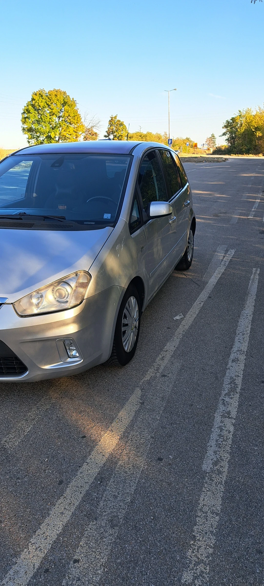 Ford C-max 1.6, снимка 2 - Автомобили и джипове - 56403254