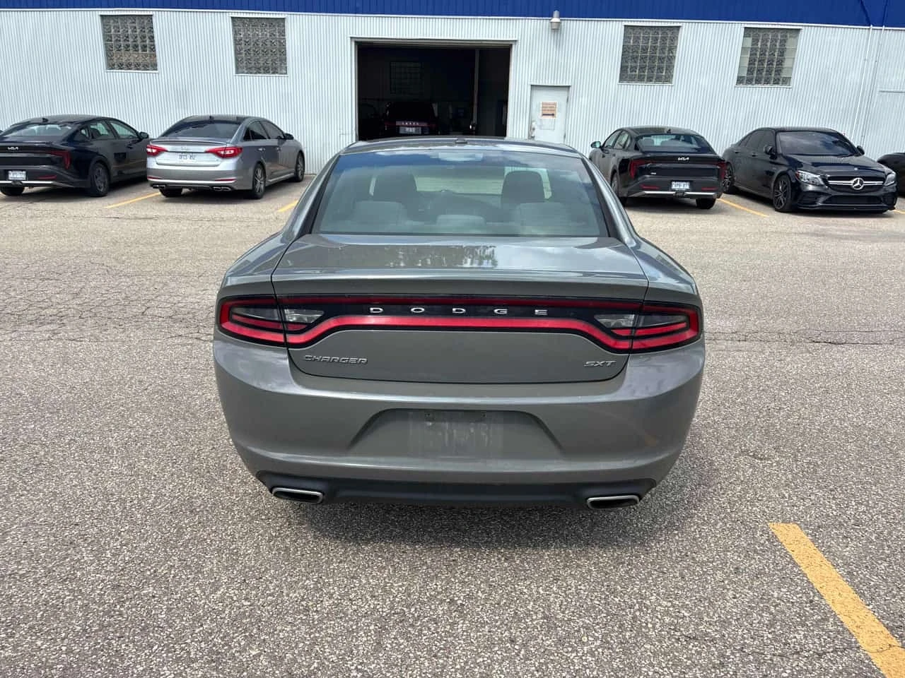 Dodge Charger * SXT * CARFAX * ����� �� ����������� | Mobile.bg � ����������� 4