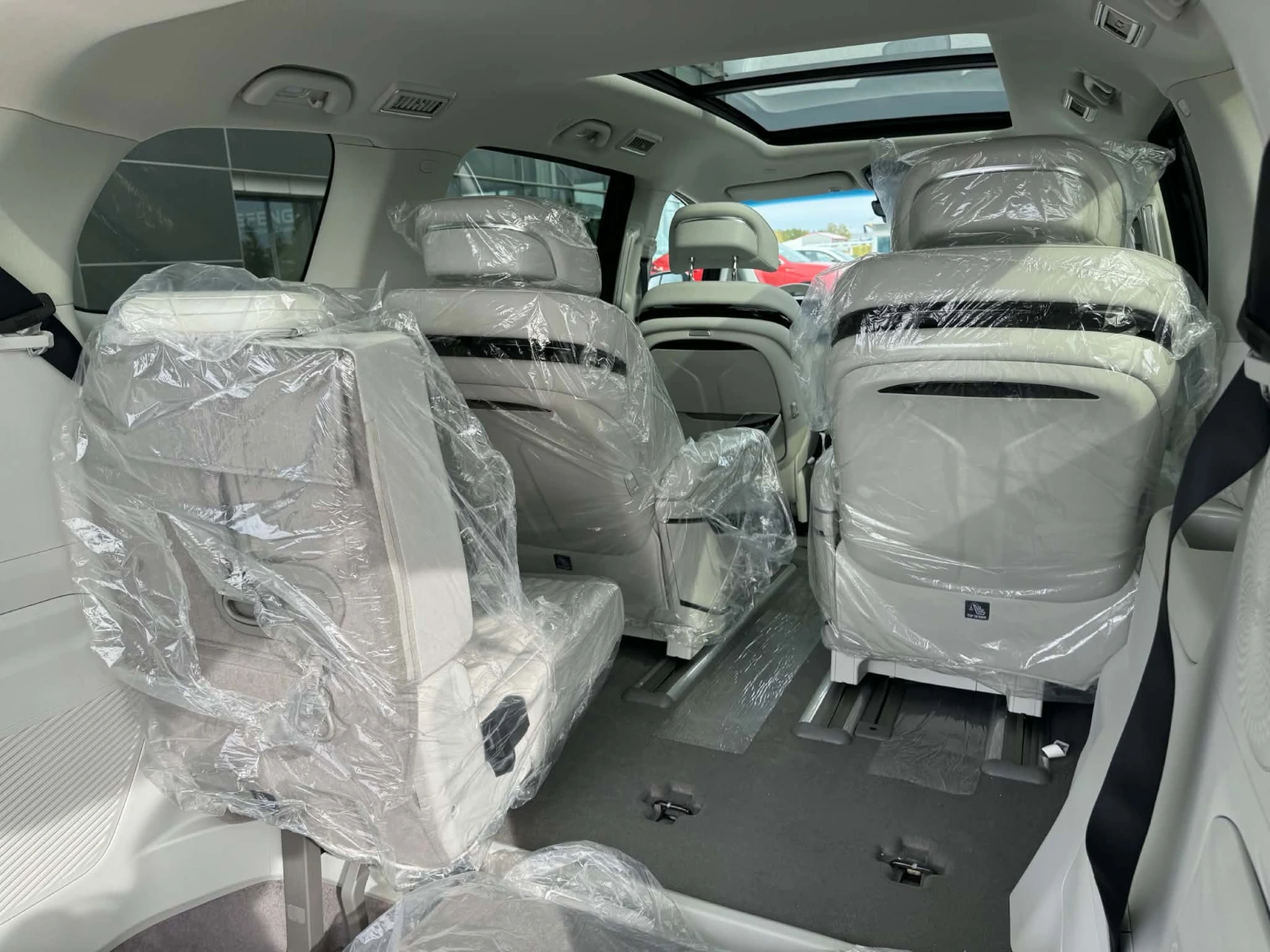 DONGFENG V9 BUSINESS CLASS PHEV 6+ 1 /201 к.с., снимка 9 - Автомобили и джипове - 56683601