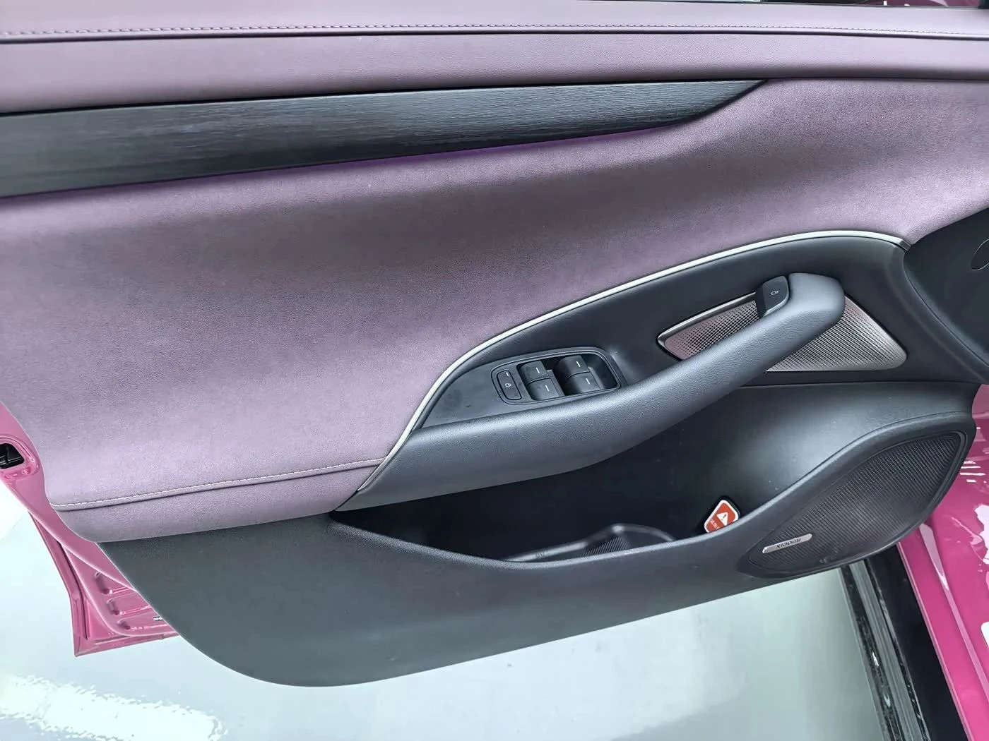 Xiaomi SU7, снимка 5 - Автомобили и джипове - 56685058