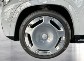 Обява за продажба на Mercedes-Benz GLS 600 Maybach 4Matic = Exclusive Trim = Гаранция ~ 422 004 лв. - изображение 4