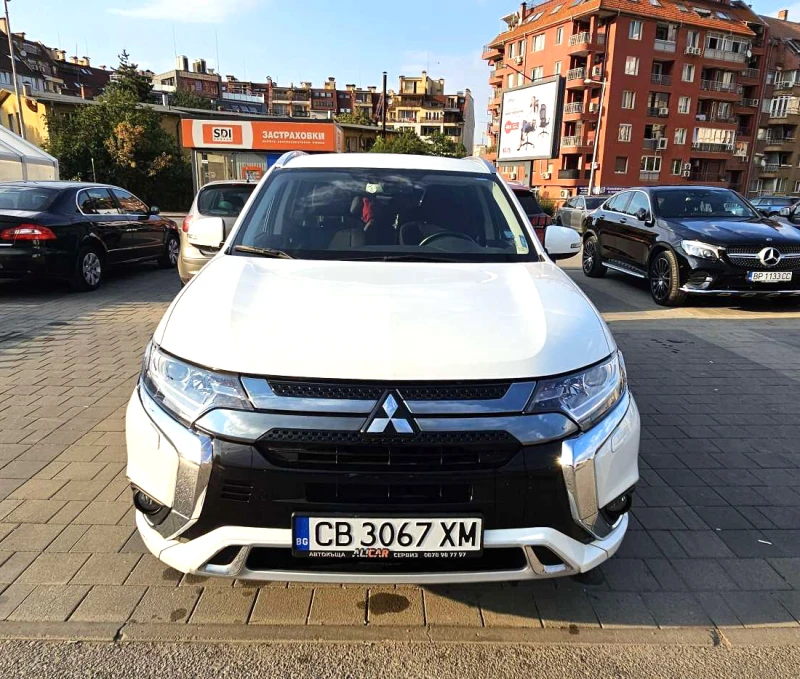 Mitsubishi Outlander PHEV 2.4 MIVEC, снимка 1 - Автомобили и джипове - 47142257