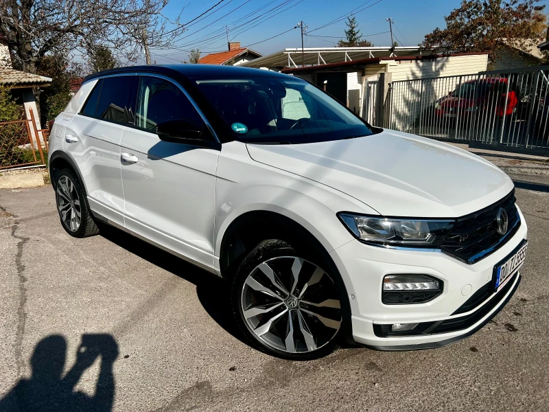 VW T-Roc R-line, BlindSpot, ОБСЛУЖЕН, Distronic, снимка 1 - Автомобили и джипове - 48171448