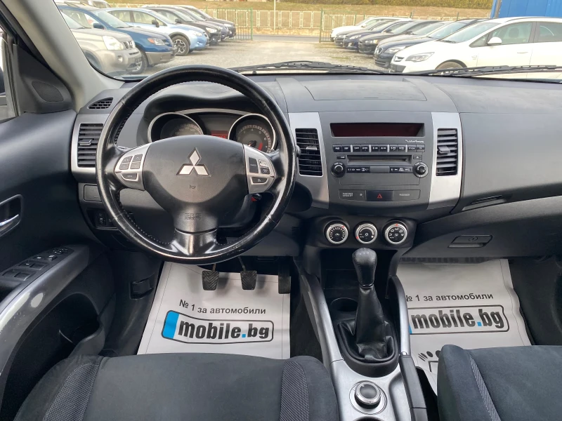 Mitsubishi Outlander 2.4I 4x4, снимка 8 - Автомобили и джипове - 49136805