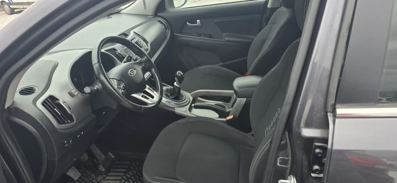 Kia Sportage 1.6 GPL!!ЛИЗИНГ, снимка 8 - Автомобили и джипове - 53053673