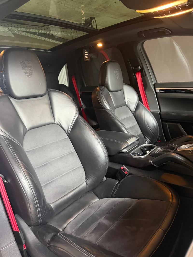 Porsche Cayenne 3.0D/Platinium Edition/Бартер/Лизинг, снимка 8 - Автомобили и джипове - 53402787