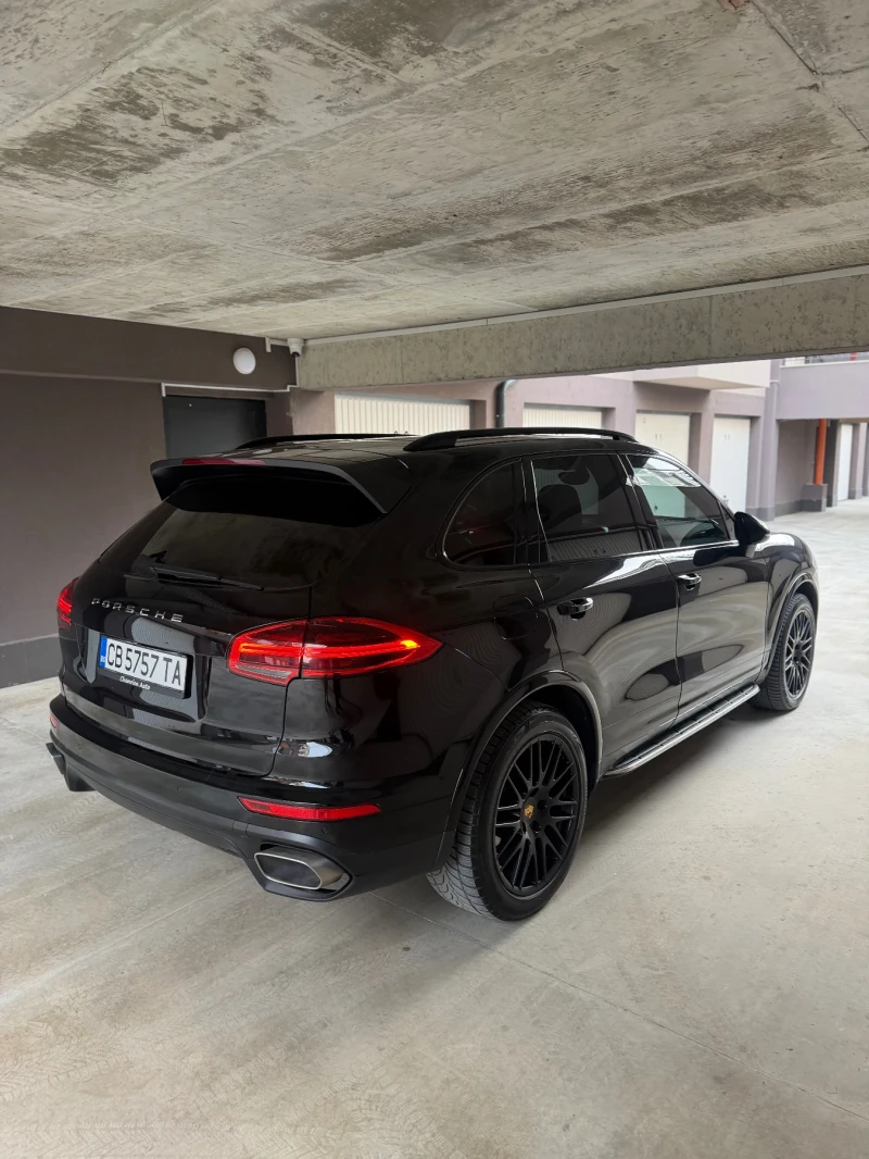 Porsche Cayenne 3.0D/Platinium Edition/Бартер/Лизинг, снимка 4 - Автомобили и джипове - 53402787
