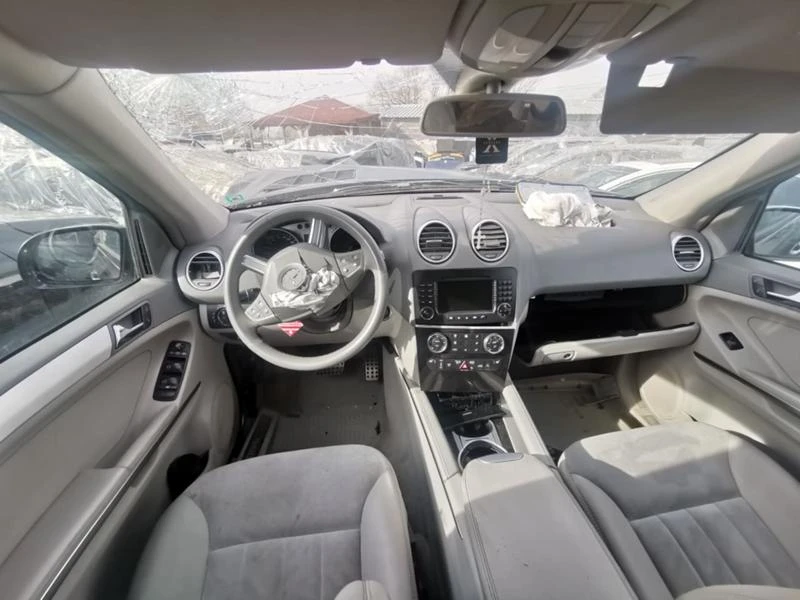 Mercedes-Benz ML 320 cdi, снимка 8 - Автомобили и джипове - 35742713