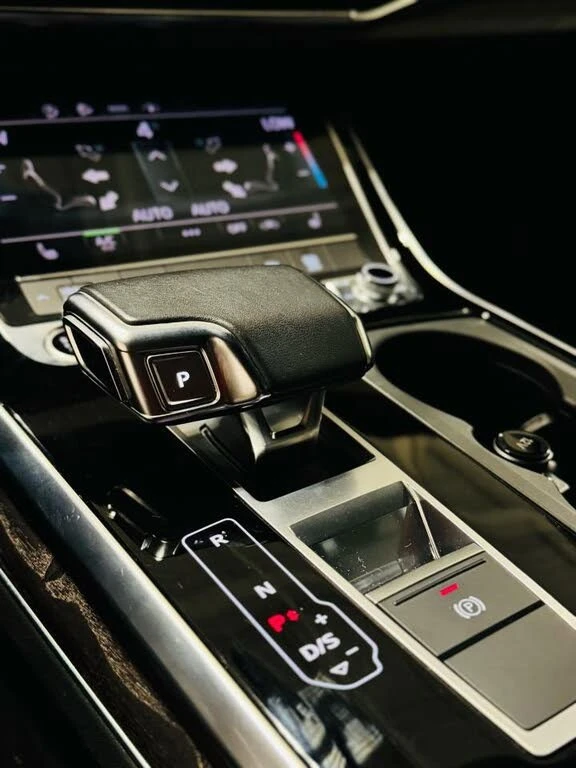 Audi Q7 quattro Komfort 55 TFSI* АвтоКредит* (Цена до БГ) , снимка 15 - Автомобили и джипове - 54088767