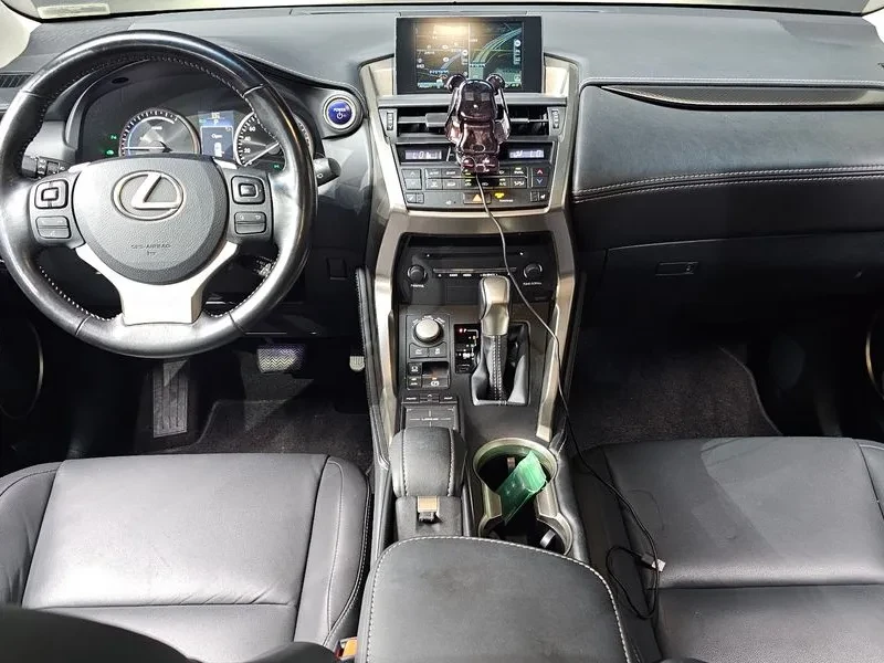 Lexus NX 300H SUPREME, снимка 7 - Автомобили и джипове - 56360126