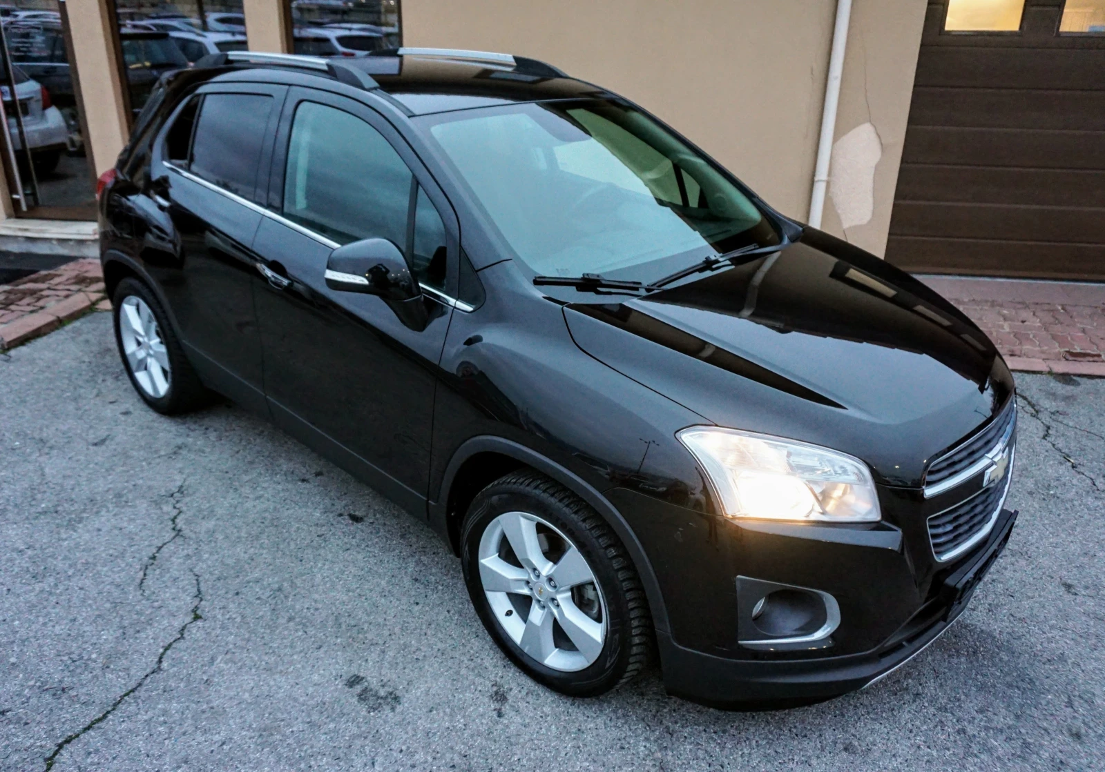 Chevrolet Trax 1.7 LT - изображение 2