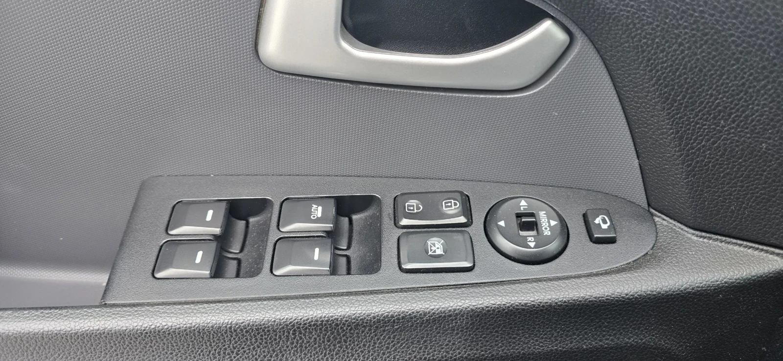 Kia Sportage 1.6 GPL!!������ | Mobile.bg � ����������� 12