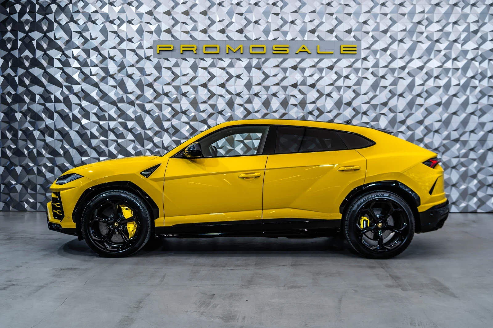 Lamborghini Urus Giallo Auge* B&O - изображение 3