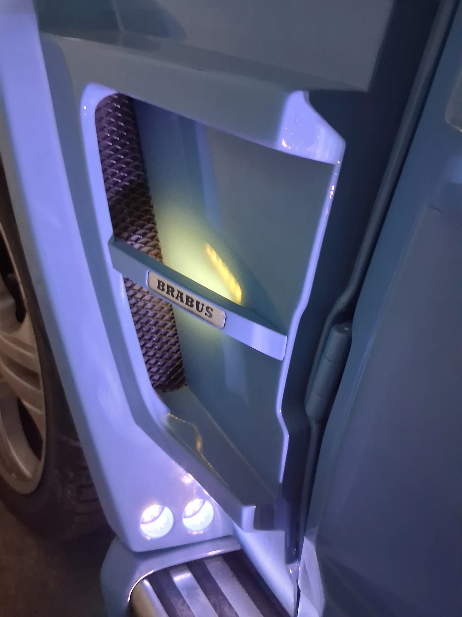 Mercedes-Benz G 63 AMG, снимка 9 - Автомобили и джипове - 53821638