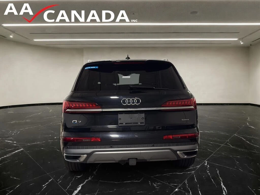 Audi Q7 quattro Komfort 55 TFSI* АвтоКредит* (Цена до БГ) , снимка 7 - Автомобили и джипове - 54088767