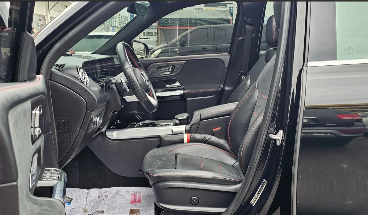 Mercedes-Benz GLB AMG PACKAGE, снимка 6 - Автомобили и джипове - 54873860