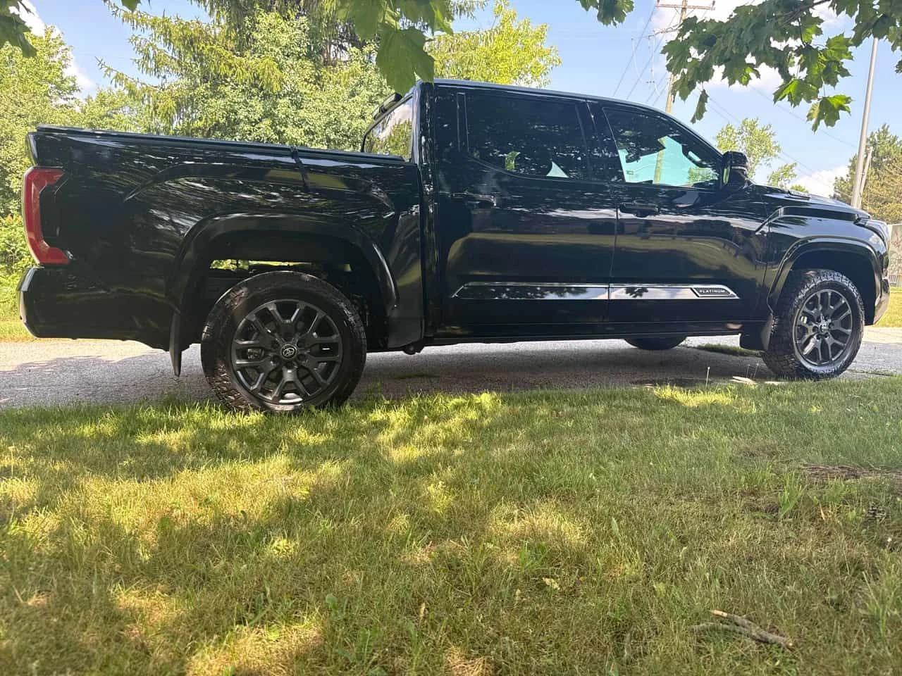 Toyota Tundra * Platinum Hybrid * CARFAX * БЕЗ ПЪРВОНАЧАЛНА ВНОС, снимка 3 - Автомобили и джипове - 55143246