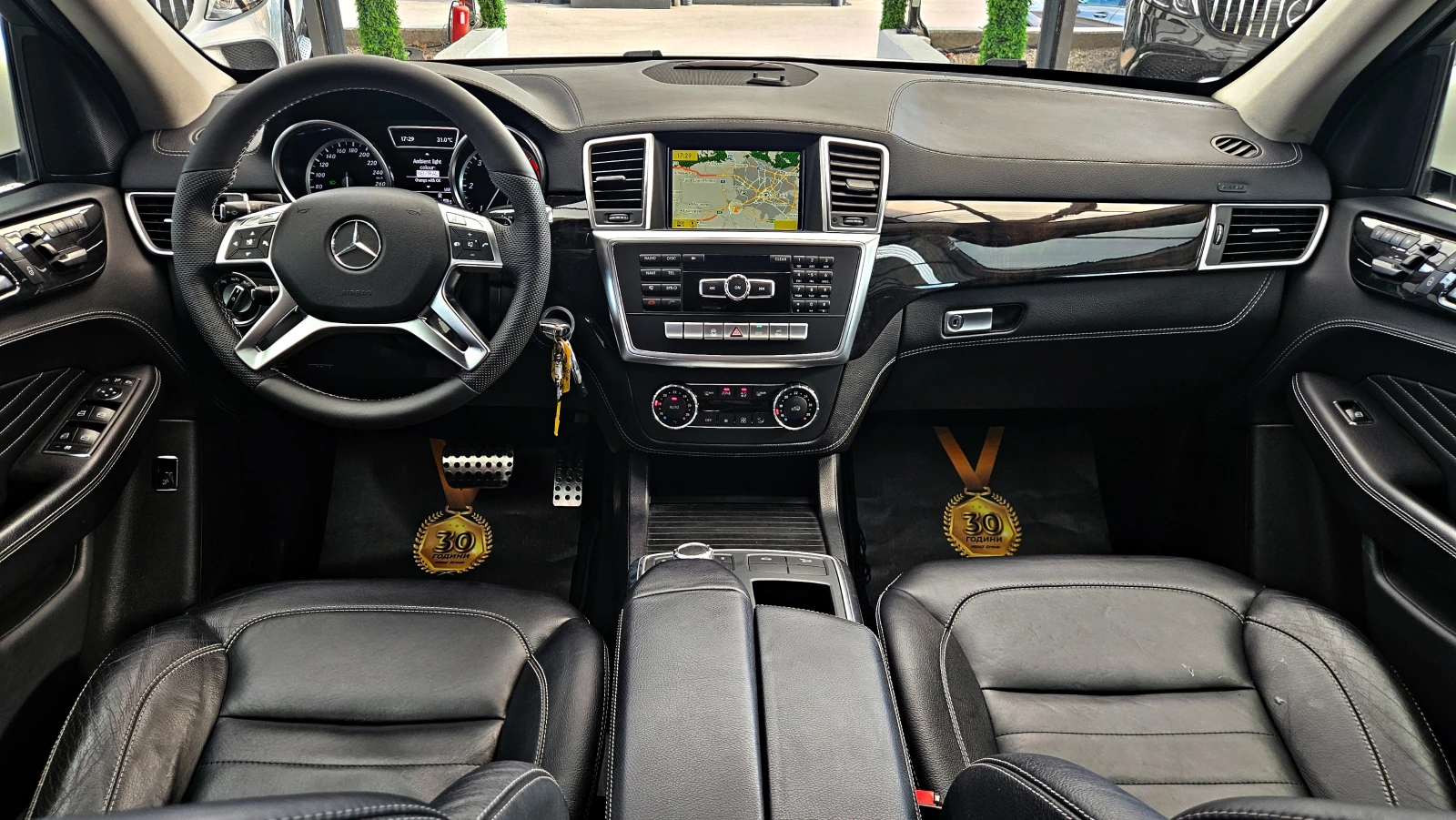 Mercedes-Benz ML 350 AMG/GERMANY/CAMERA/МЕMORY/BLIND SPOT/LIZING, снимка 9 - Автомобили и джипове - 55321436