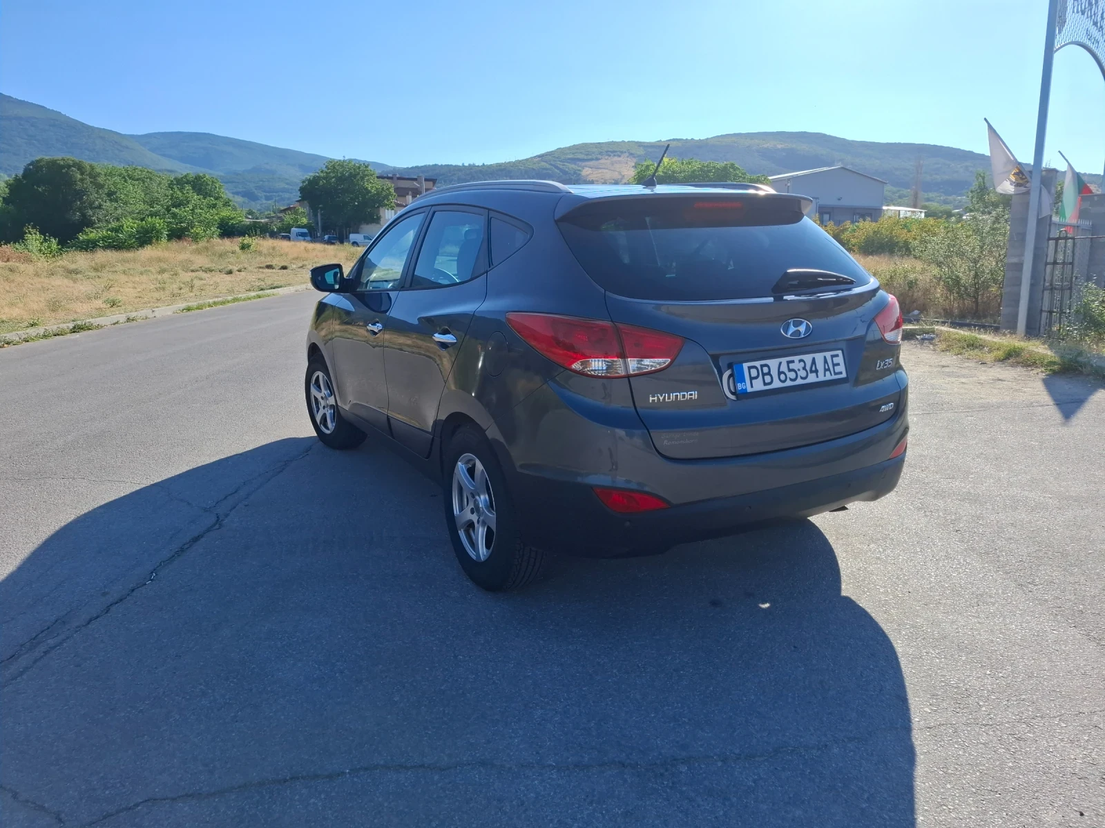 Hyundai IX35, снимка 2 - Автомобили и джипове - 55512147