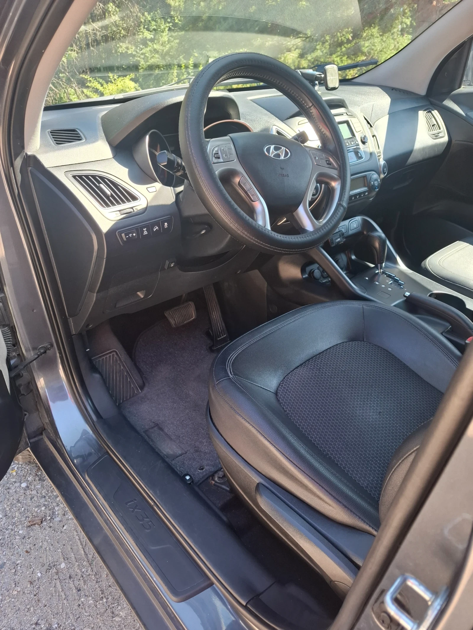 Hyundai IX35, снимка 12 - Автомобили и джипове - 55512147