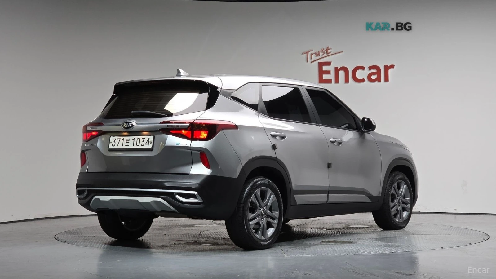 Kia Seltos Prestige* КОЖА* ОБДУХВ* НАВИ* КАМЕРА, снимка 2 - Автомобили и джипове - 55821119