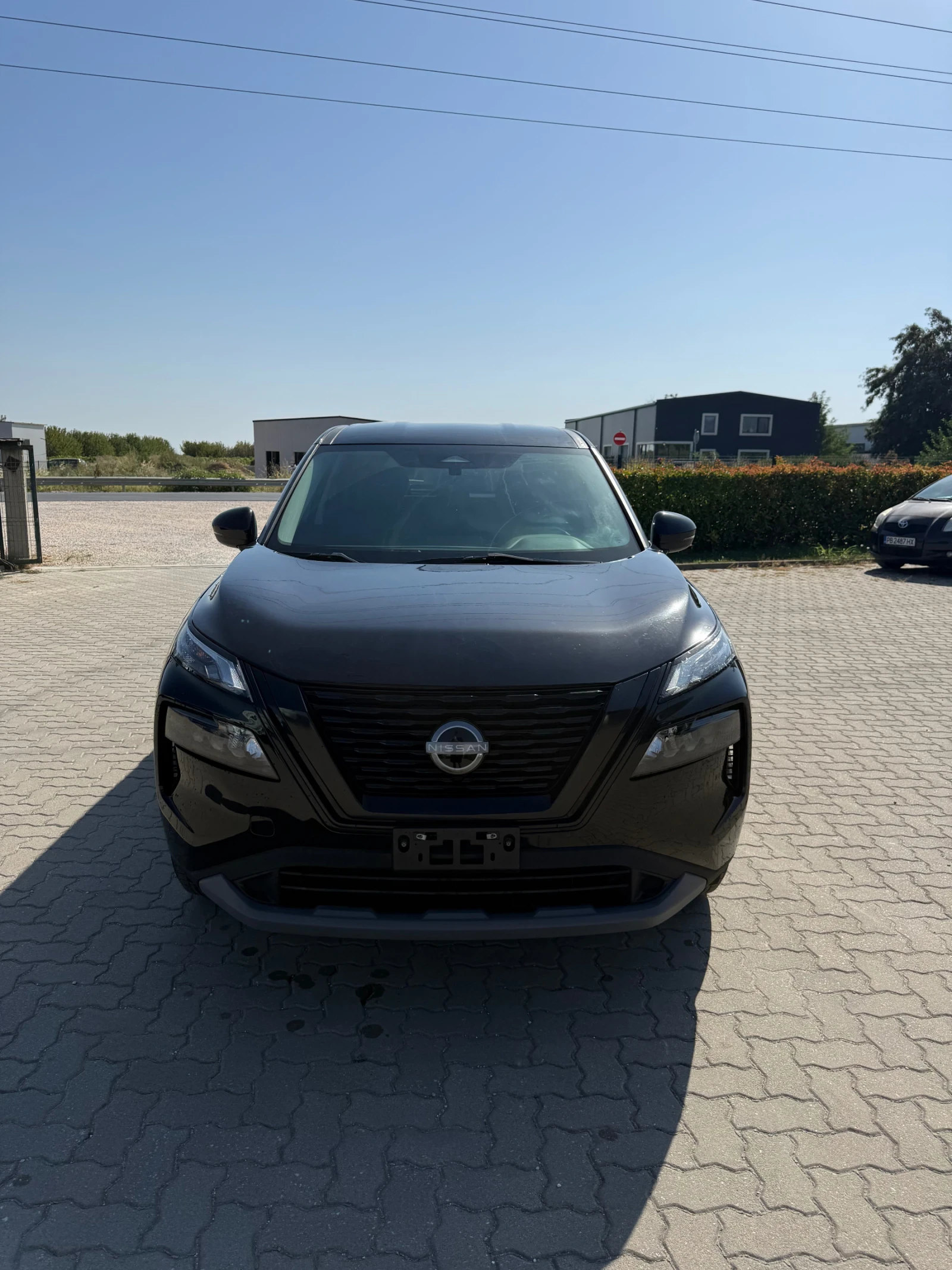 Nissan Rogue, снимка 2 - Автомобили и джипове - 55883953